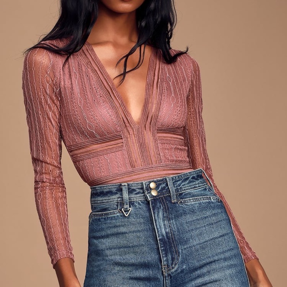 Lulus Casita Mauve Pink Sheer Lace Long Sleeve Bodysuit, size S